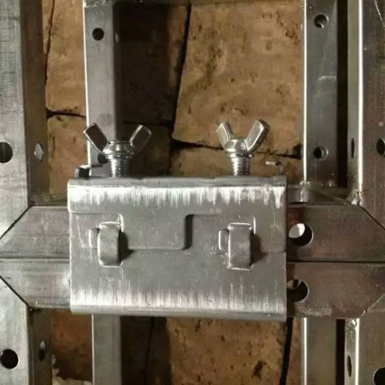 Hot dip galvanized square tube truss clip 40 02